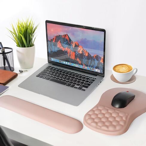 RICHEN لوحة الماوس دعم المعصم ومسند المعصم لوحة المفاتيح، 3 قطع منصات ماوس الكمبيوتر للمكتب مع مجموعة كوستر، مسند المعصم لوحة المفاتيح غير قابل للانزلاق ومجموعة لوحة الماوس تصميم التدليك (أصفر ترابي) in Kuwait