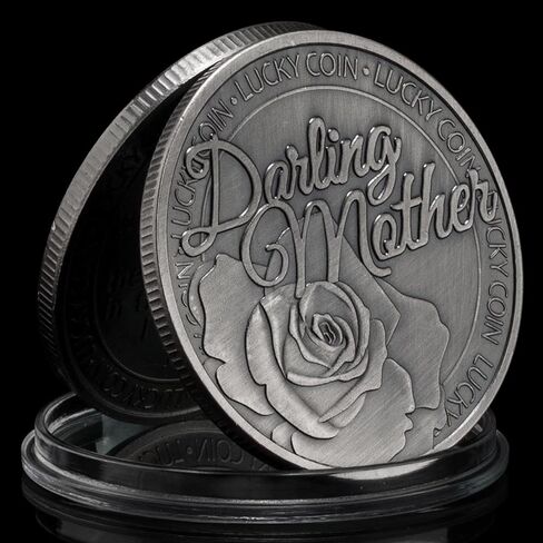 عملة فضية قديمة محظوظة مع وردة مزهرة وبرسيم ذو أربع أوراق للأم الحبيبة in Kuwait