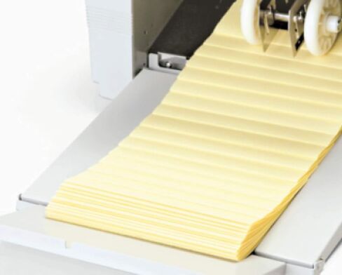 FO0601 موديل 208J مجلد ورق يدوي لتغذية الاحتكاك، نظام تغذية احتكاك ثلاثي الأسطوانات، للطيات القياسية والمخصصة، لوحة تحكم تعمل باللمس مع عداد مكون من 4 أرقام، ناقل تلقائي in Kuwait