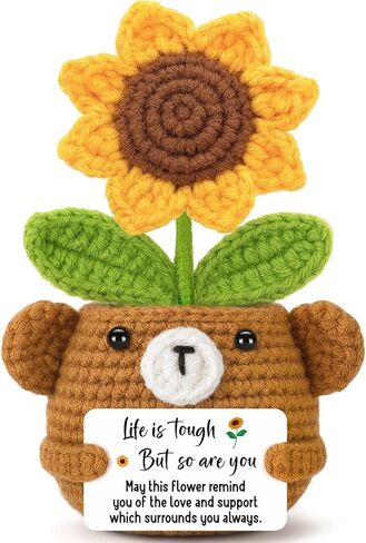 GevGuxLuo Mini Positive Sunflower Bear كروشيه زهور مع بطاقة أنت مدهش، ملهمة مصنوعة يدويًا لعيد الأم تقديرًا لعيد الميلاد، هدية شكر للنساء والرجال والمعلمين والممرضات وزملاء العمل in Kuwait