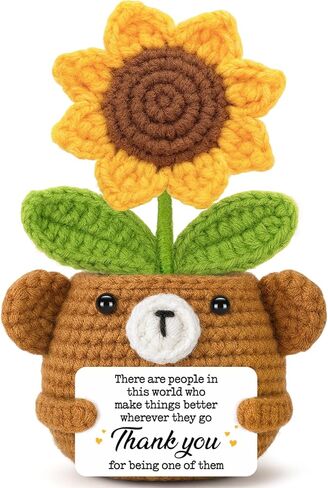 GevGuxLuo Mini Positive Sunflower Bear كروشيه زهور مع بطاقة أنت مدهش، ملهمة مصنوعة يدويًا لعيد الأم تقديرًا لعيد الميلاد، هدية شكر للنساء والرجال والمعلمين والممرضات وزملاء العمل in Kuwait