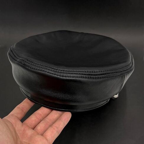 قبعة معدنية مرصعة بسلسلة معدنية للرجال من الجلد الطبيعي Steampunk Rock Cap (أسود، 55-56 سم) in Kuwait