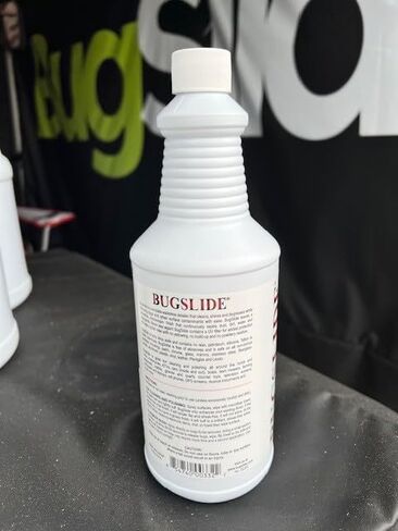 BugSlide Saver Pack, 4 oz Travel Kit with Microfiber Cloth, 16 oz Spray Kit with Microfiber Cloth, 32 oz Refill Bottle, Waterless Detailer, Cleans All Surfaces and Vehicles Without Scratching in Kuwait