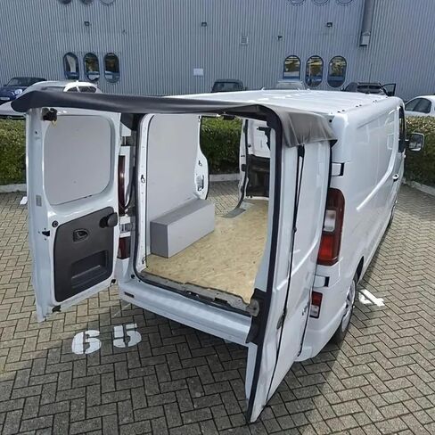 Heavy-Duty Tear-Resistant Oxford Fabric Motorhome Truck Awning Shelter for Outdoor Camping Car Sun Shade Lightweight Oxford Fabric for Storage in Saudi Arabia
