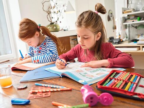 STABILO - Ergonomic Colouring Pencil for Left-handers - EASYcolors - 12 Pack with Sharpener - with 12 Special Colours in Saudi Arabia
