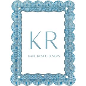 Scalloped Magnetic Acrylic Picture Frame, Geometric Blue and White, 5x7, Grandmillennial Geometric Art Pattern, Holds Vertical or Horizontal Photos in Kuwait