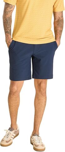 شورت Chubbies Everywear للرجال - شورت رجالي كاجوال 8 بوصات، خصر مرن، مقاوم للماء، جيب بسحاب in Kuwait