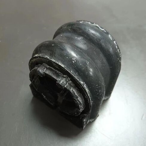 Stabilizer bar rubber sleeve OEM 54813-B8000 54813B8000 in Saudi Arabia