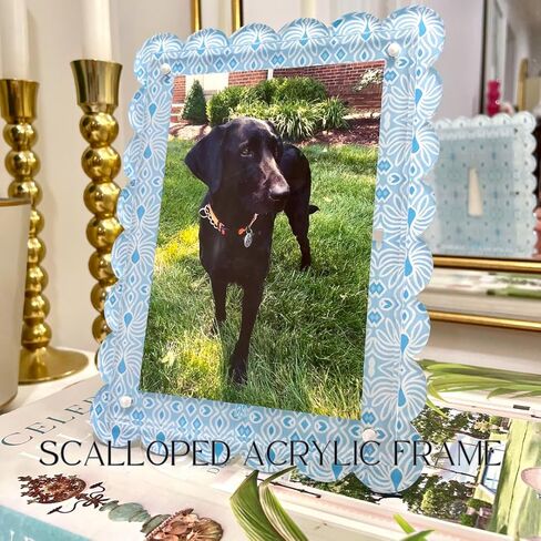 Scalloped Magnetic Acrylic Picture Frame, Geometric Blue and White, 5x7, Grandmillennial Geometric Art Pattern, Holds Vertical or Horizontal Photos in Kuwait