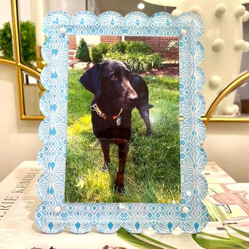 Scalloped Magnetic Acrylic Picture Frame, Geometric Blue and White, 5x7, Grandmillennial Geometric Art Pattern, Holds Vertical or Horizontal Photos in Kuwait