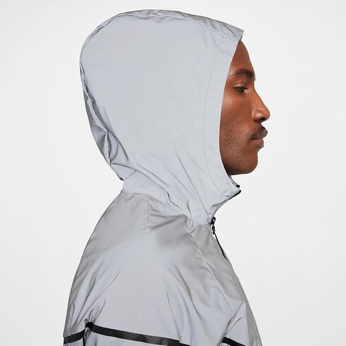 سترة عاكسة منسوجة للرجال من Nike Tech (تعكس فضي/أسود) in Saudi Arabia