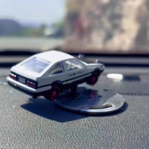 ديكور لوحة قيادة السيارة الأولي D Ae86، نموذج يمكن أن ينجرف، ديكور داخلي للسيارة، دوران السيارة ومتابعة الانجراف in Kuwait