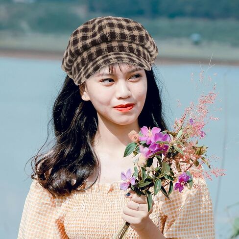 Artist Beret Hat Cap French Beanie Plaid Cotton Vintage Painter Beret for Women Students Coffee Color Classic Eight-Panel Painting Hat in Saudi Arabia