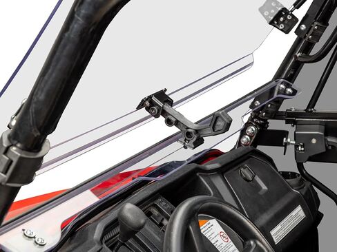 زجاج أمامي من البولي كربونات المقاوم للخدش في الميدان لسيارة Honda Pioneer 1000/1000-5/1000-6: 2016+ - مطلي بالصلب، سهل التركيب in Kuwait