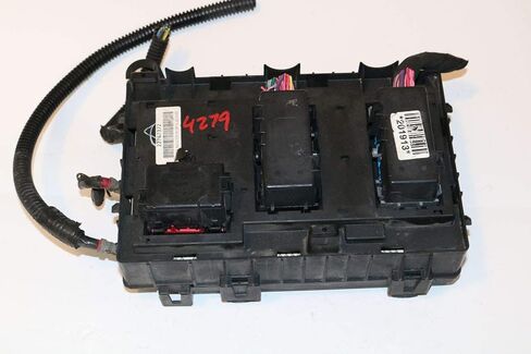 13-14 Chevy Express Van GMC Savana 8Cyl Relay Fuse Box Block Panel Warranty 4279 in Saudi Arabia
