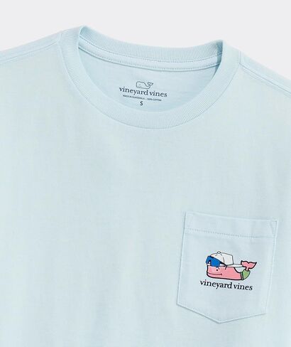تيشيرت للأولاد من Vineyard Vines للأولاد من Beachy Surf Whale بأكمام قصيرة وجيب in Kuwait