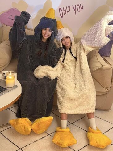 بيجامة نيسيي بغطاء للرأس للبالغين من cacacece - رداء نوم كرتوني من القطيفة المضحكة، ملابس نوم دافئة، ملابس نوم تنكرية لطيفة (أبيض، مقاس XX-Large) in Kuwait