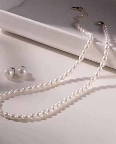 Generic عقد من اللؤلؤ الصناعي للنساء - حبلا من اللؤلؤ الصناعي الأنيق للنساء، مجوهرات عصرية، عيد الميلاد، عيد الشهر، أبيض in Kuwait