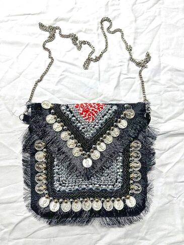 HV PRODUCTS Black Banzara Handbag in Saudi Arabia