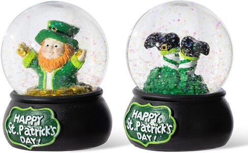 مجموعة Glitzhome مكونة من كرتين مائيتين من راتينج St.Patrick's Leprechaun، تصميم Leprechaun الاحتفالي والعملات الذهبية/نبات النفل، كرات ثلجية مصنوعة يدويًا لتزيين طاولة عيد القديس باتريك in Saudi Arabia