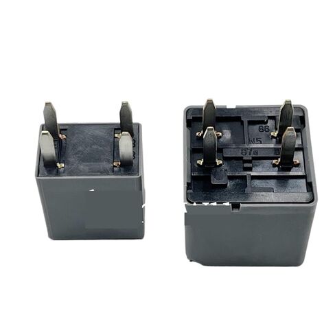 1 قطعة موافق 2A1 67 740 DC12V موافق 2A2 67 740 DC12V 4 دبابيس السيارات العلوي التتابع (موافق 2A1 67 740) in Saudi Arabia