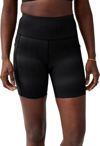 شورت Brooks النسائي Chaser 7 بوصات قصير ضيق وأطول عالي الارتفاع مع حاشية غير قابلة للركوب، راحة فاخرة وجيوب جانبية آمنة in Saudi Arabia