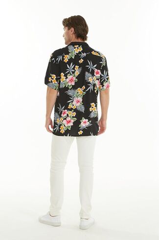 Matchable Hawaiian Luau Father Daughter Men Shirt Girl Round Neck Dress in Hibiscus in Saudi Arabia