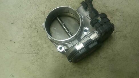 مجموعة صمام الخانق لجسم الخانق 3.6L تناسب 11-23 كارافان 300 337-02232 in Saudi Arabia