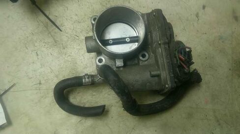 صمام الخانق للجسم سيدان 1.8L يناسب 11-19 كورولا 337-50293 in Kuwait