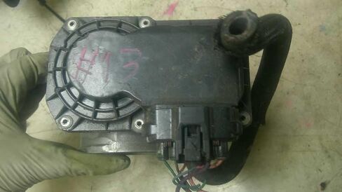 صمام الخانق للجسم سيدان 1.8L يناسب 11-19 كورولا 337-50293 in Kuwait