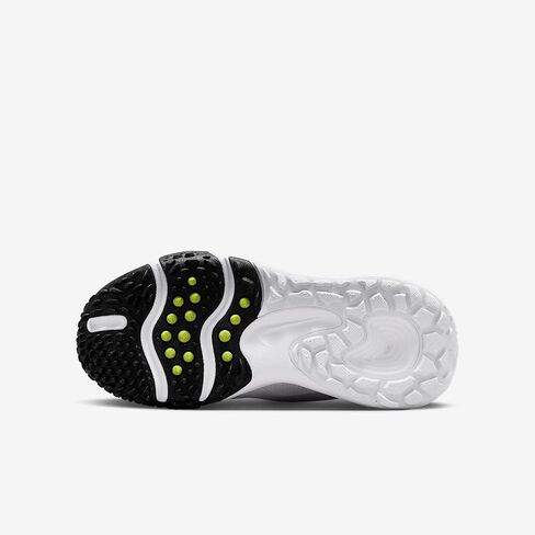 Nike Cross Turf Big Kids' Shoes (White/Black) in Saudi Arabia