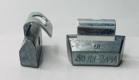 25 قطعة من أوزان العجلات AW (0.50 أونصة)) تستخدم في موازنة جميع أنواع العجلات الفولاذية، مناسبة لسيارات الركاب والشاحنات الخفيفة in Kuwait