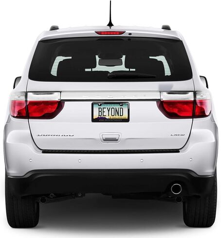 صورة iPick لسيارة Dodge Durango 3D باللون الرمادي الداكن على إطار لوحة ترخيص من بلاستيك ABS من ألياف الكربون الحقيقية in Kuwait