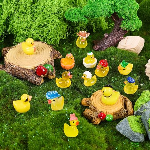 60 قطعة من البط الصغير من الراتنج، بط صغير للاختباء، تماثيل حيوانات بلاستيكية صغيرة، أشكال مصغرة صغيرة تتوهج في الظلام in Kuwait