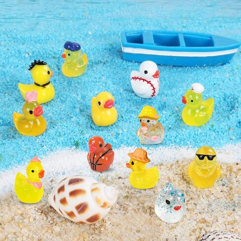 60 قطعة من البط الصغير من الراتنج، بط صغير للاختباء، تماثيل حيوانات بلاستيكية صغيرة، أشكال مصغرة صغيرة تتوهج في الظلام in Kuwait