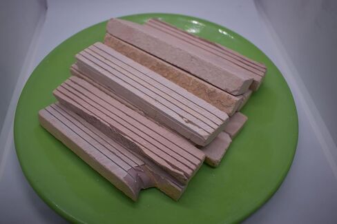 Red Grooved Slates 500 Grams in Saudi Arabia