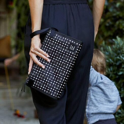 حقيبة الحفاضات بيتونيا بيكل بوتوم X ديزني نيمبل | حقيبة يد صغيرة مع وسادة تغيير قابلة للطي | مخلب الحفاضات | حقيبة حفاضات الأطفال الصغيرة | حقيبة حفاضات أنيقة للأمهات أثناء التنقل | رقاقة البهجة in Kuwait