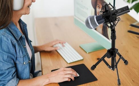 QWORK Microphone Shock Mount with Anti, Fits 28mm-32mm Mics, Vibration Noise Reduction, Adjustable for Recording, Podcasting, Live Performance, 2 Pcs in Saudi Arabia