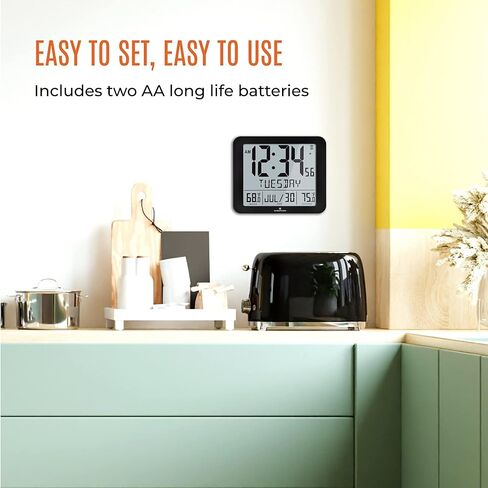 ساعة حائط ذرية رفيعة من MARATHON، باللون الأسود - عرض تقويم كامل كبير مقاس 10 بوصة مع درجة حرارة داخلية/خارجية. صباحًا/مساءًا أو تنسيق 24 ساعة، 7 مناطق زمنية - أربع بطاريات AA متضمنة in Kuwait