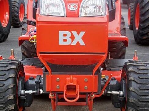 واقي الشبكة لجرارات Kubota BX 60 و70 من الجيل الأقدم، BX 2370 BX 2660، BX 25D. لا يناسب BX 23S، BX2380، BX2680. in Kuwait