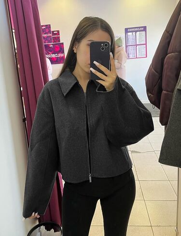 جاكيت نسائي من الصوف المقصوص للشتاء الدافئ من الصوف جاكيت بومبر بسحاب معاطف قصيرة مع جيوب (رمادي-S) in Kuwait