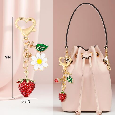 5 قطعة لطيف الفراولة حقيبة سلسلة مفاتيح Charms محفظة سلسلة Kawaii القلب ديزي سلاسل المفاتيح ظهره مفتاح سلسلة للنساء الفتيات in Kuwait