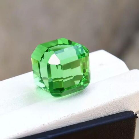 Natural 99 Ct Multicolor Peridot Faceted Certified Cube Shape Loose Gemstone Collectible Gems Stone For Making Jewelry in Saudi Arabia
