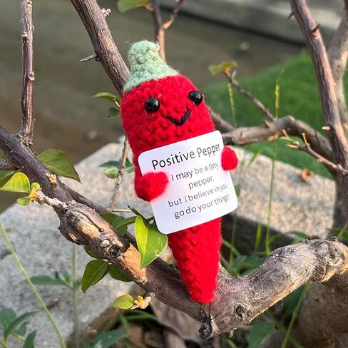 الدعم العاطفي الفلفل الحار الهدايا مخلل الكروشيه، الفلفل الإيجابي الخضار لطيف مضحك بارد مكتب ديكور ديكورات لها النساء الرجال in Kuwait