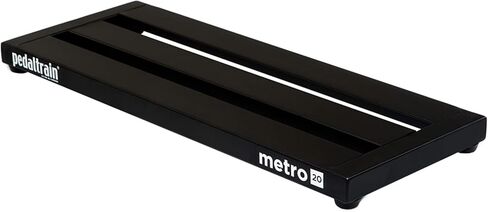 Pedaltrain Metro 16 SC 16 X8 بوصة Pedalboard مع حقيبة ناعمة in Kuwait