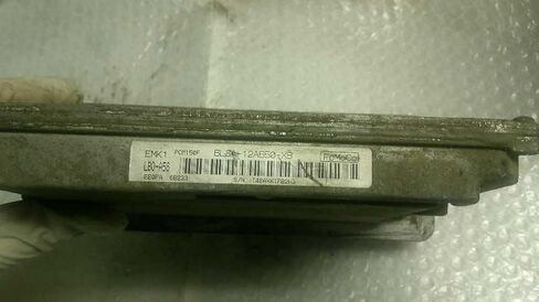 وحدة التحكم في المحرك ECM 3.0L تناسب 06 Escape 6L8A-12A650-XB 6L8A12A650XB in Kuwait