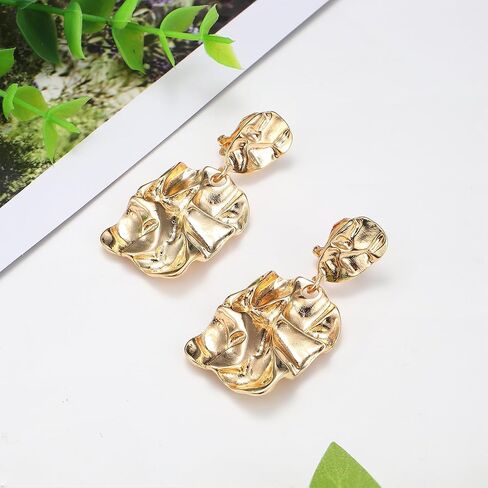 Clip on Earrings for Women Large Silver Clip On Earrings Set Geometric Leaf Round Dangle Earrings Jewelry 6 pairs in Saudi Arabia