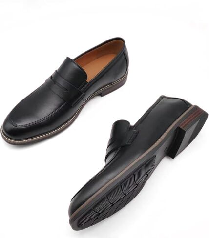 التشطيب والخياطة حذاء بدون كعب كلاسيكي للرجال من Moc-Toe Penny in Kuwait