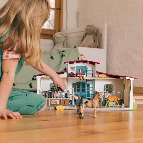 شلايك العاب الخيول ومجموعات اللعب، مجموعة من 41 قطعة منزل مركز ركوب الخيل الريفي على ضفاف البحيرة، اسطبل، تماثيل مهر، شخصيات اكشن راكب، اكسسوارات الحظيرة، للبنات والاولاد من سن 5 سنوات فما فوق in Kuwait