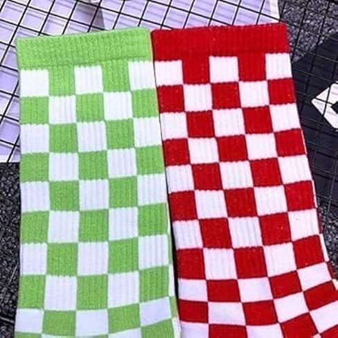 1Pair Black Checkerboard Socks Geometric Checkered Socks Hip Hop Cotton Unisex Fashion Harajuku Trends Print Skateboard Soks Easy to Wear, Novelty Girls Clothing in Kuwait